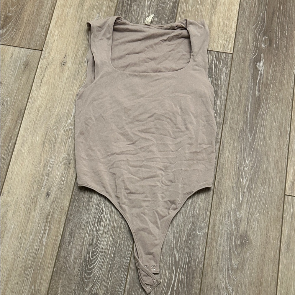 FREE PEOPLE Women’s Taupe One Piece Bodysuit | size: XXS